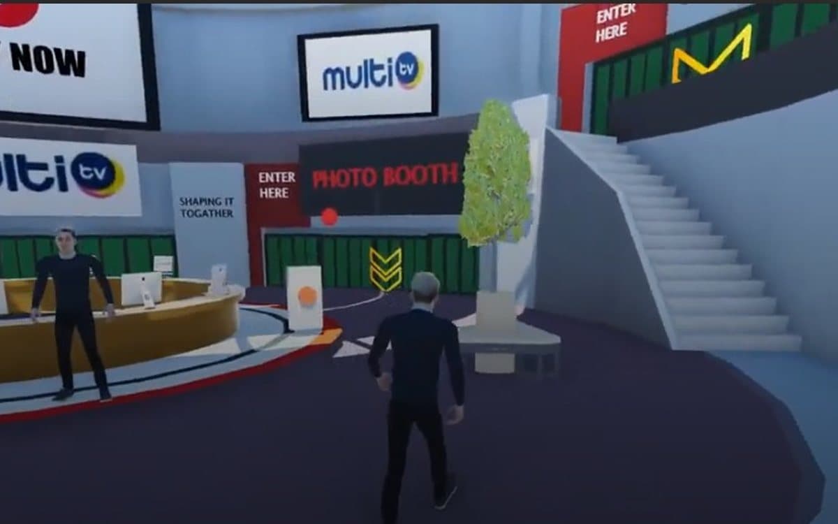 Metaverse Multiplayer Expo app screens
